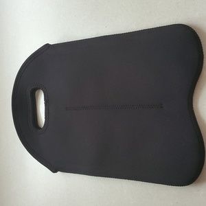 Double compartment wine/bottle tote bag